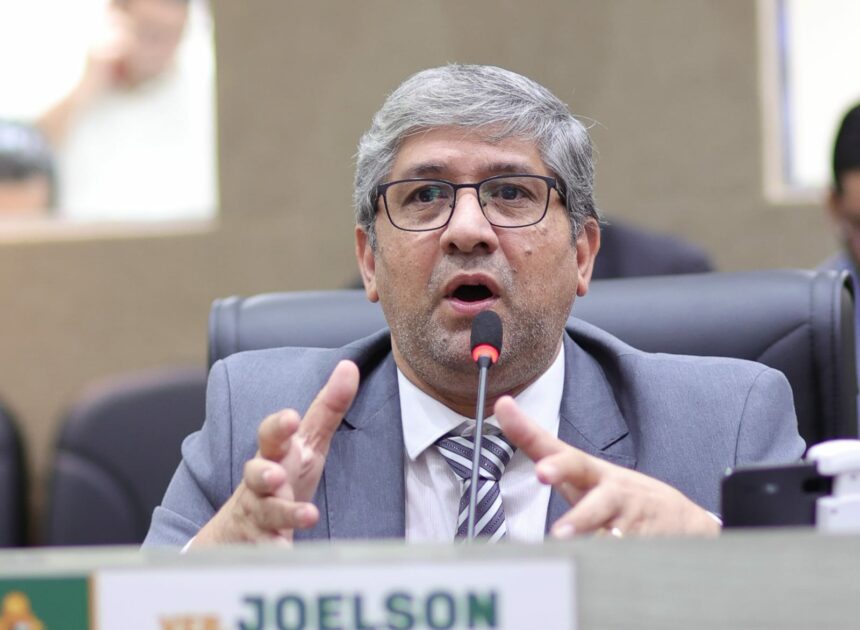 Joelson Silva faz indicação para incluir fonoaudiólogos na rede municipal de saúde