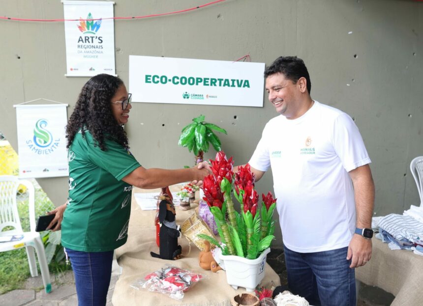Caio André acompanha atividades da 4ª edição da Câmara Cidadã, no Sambódromo