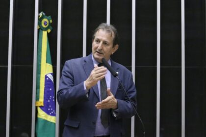 Frentes parlamentares lançam manifesto pelo adiamento da votação do novo licenciamento ambiental