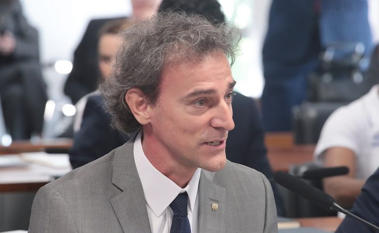 Parlamentares e representantes do setor esportivo criticam vetos à Lei Geral do Esporte