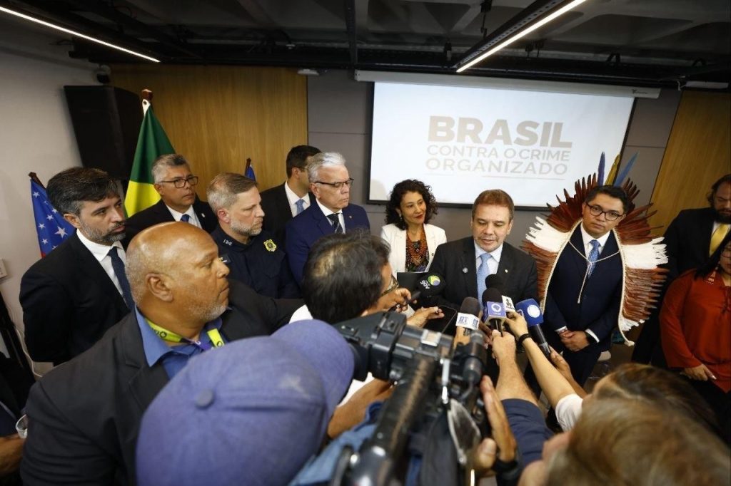 SSP_AM_GOVERNO_PRESENTE_LANCAMENTO_AMAZONAS_FOTOS_ALEX_PAZUELLO_SECOM_04-1024×682-1